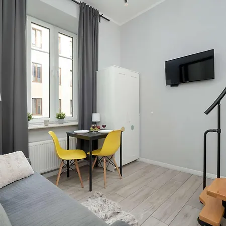 Cozy Mielczarskiego With Mezzanine In By Renters Lodz